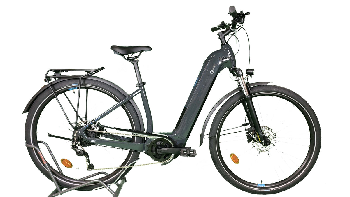 Touring Hybrid One