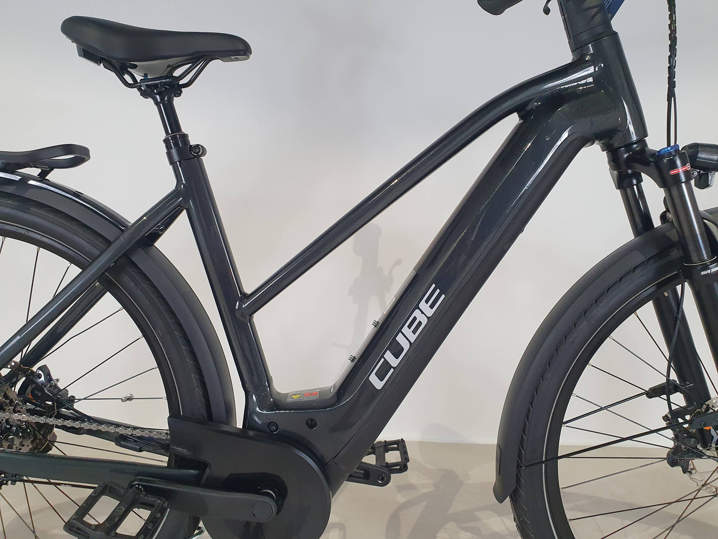 Kathmandu Hybrid EXC