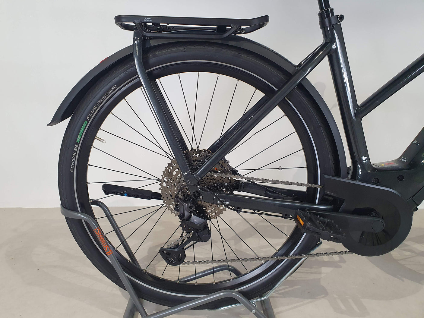 Kathmandu Hybrid EXC