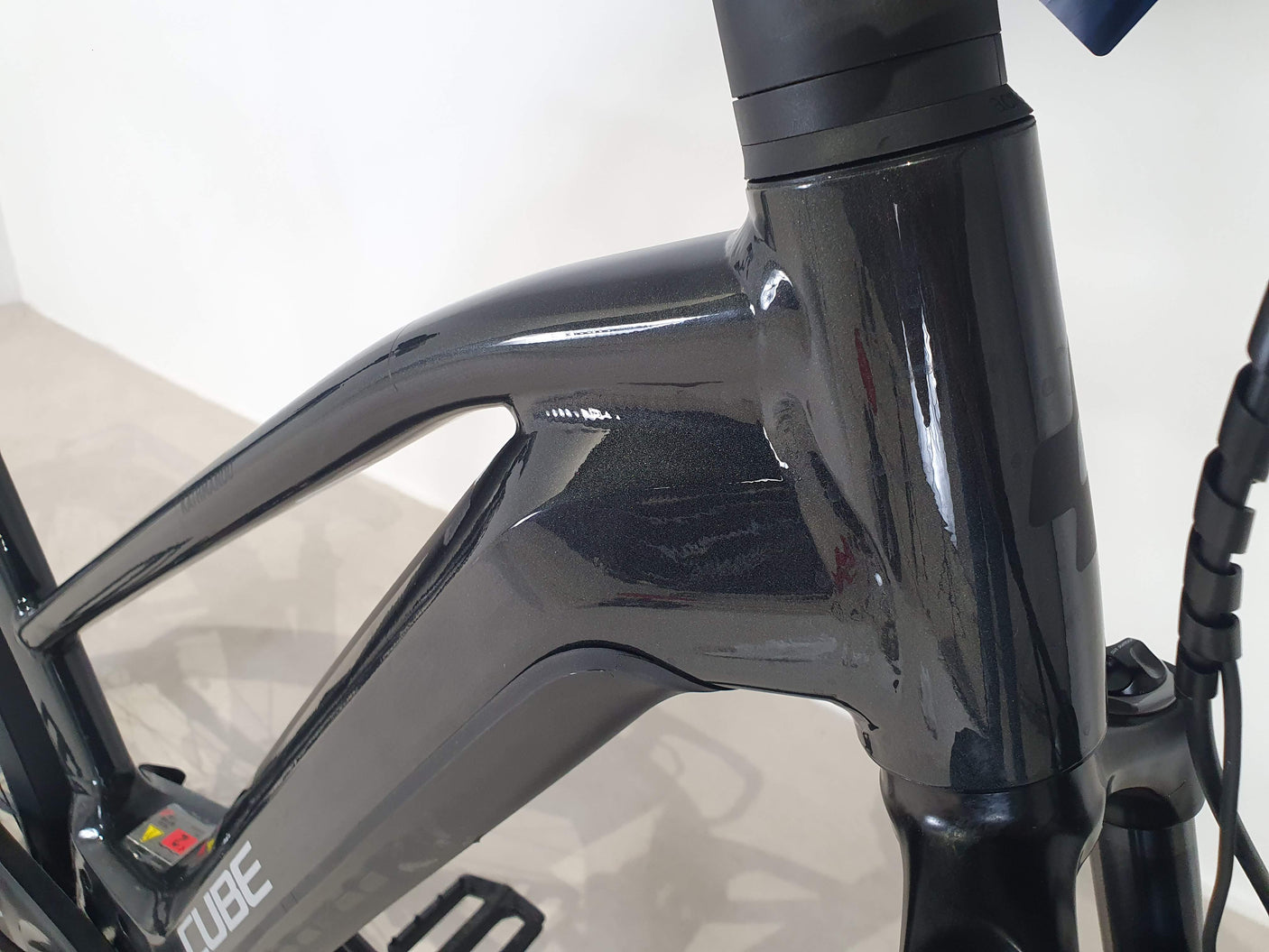 Kathmandu Hybrid EXC