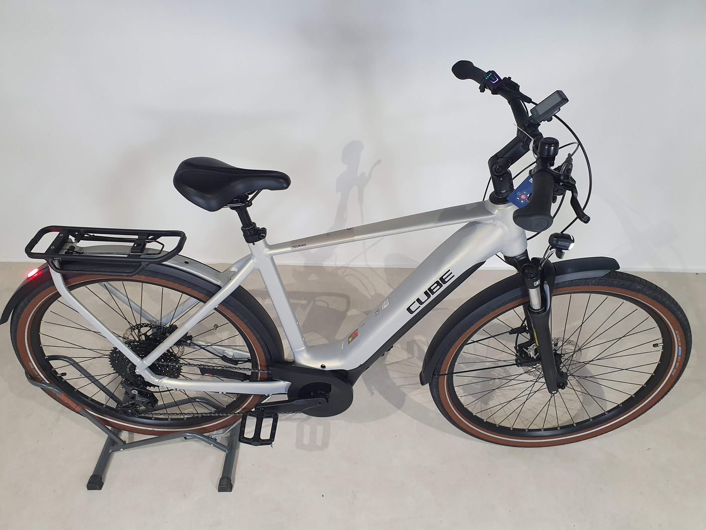 Touring Hybrid Pro 500