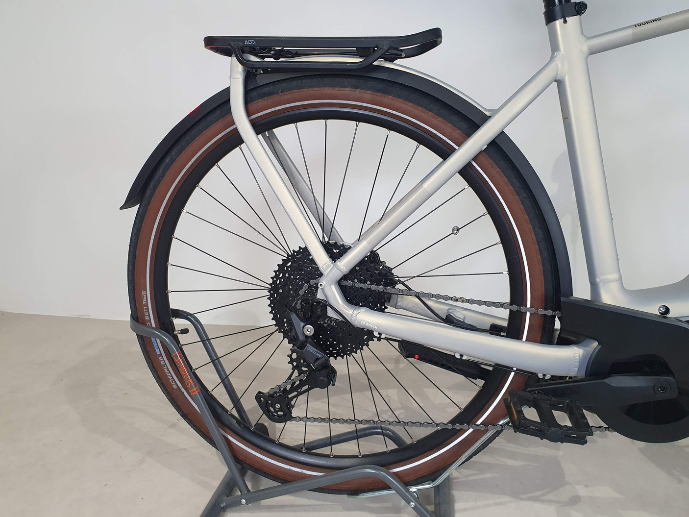 Touring Hybrid Pro 500