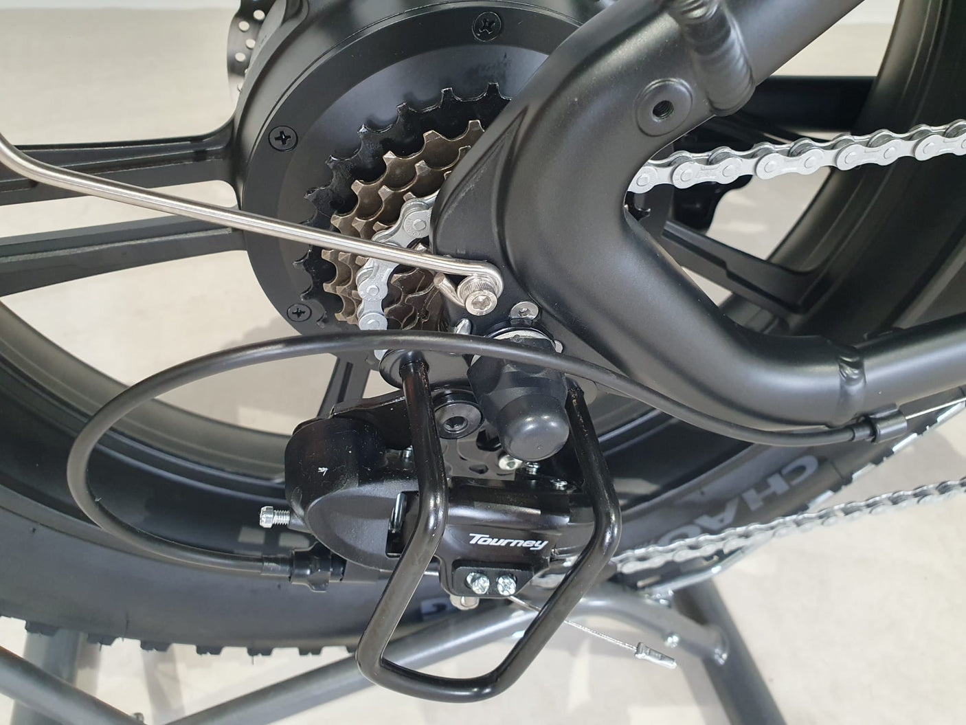 M20 Dual Battery Black