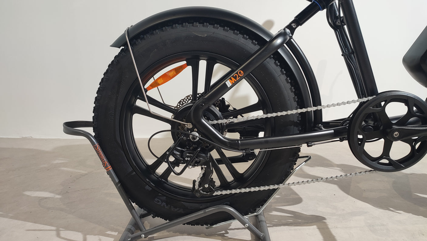 M20 Single Battery Black