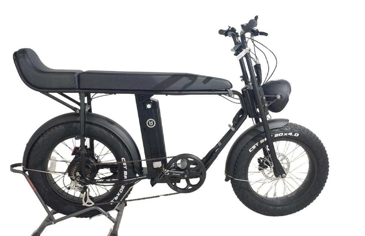 UNI MK