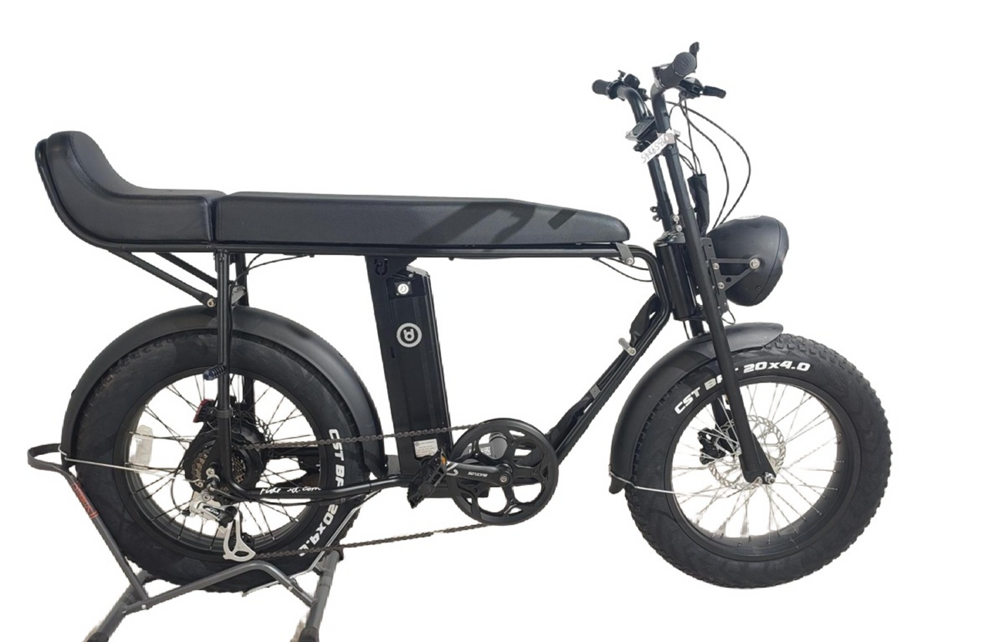 UNI MK
