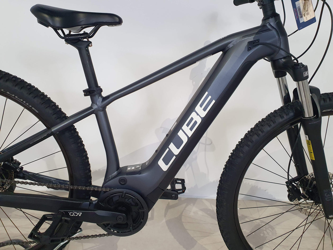 Reaction Hybrid Performance 500