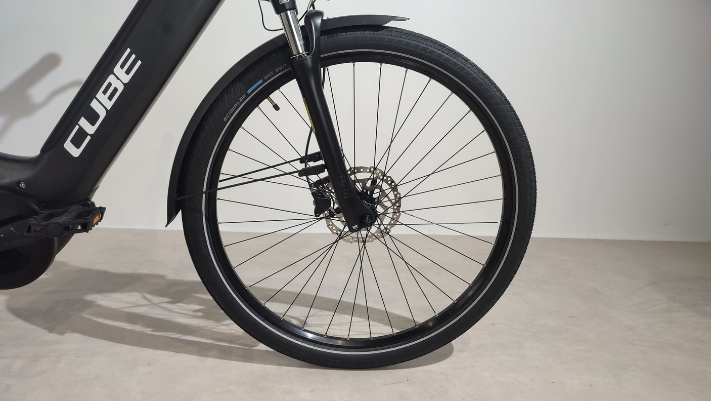 Touring Hybrid One 625
