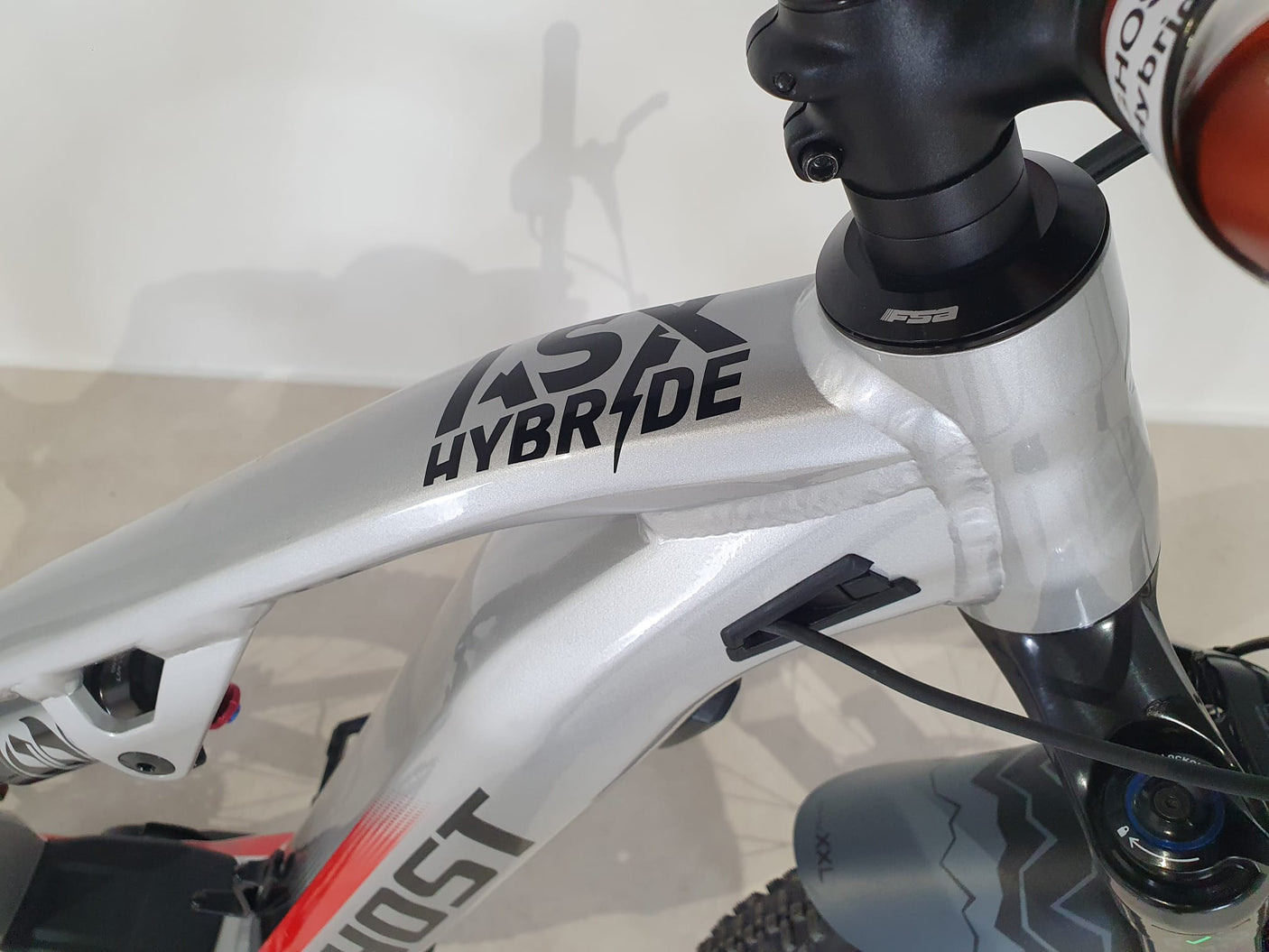 Hybrid ASX Base 160
