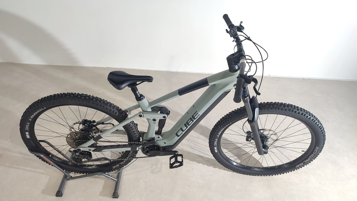 Stereo Hybrid 140